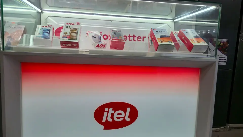 Comptoir itel — Smartphones et téléphones itel.